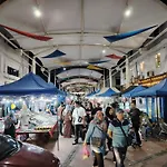 De Quinton Hotel